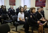Глава городского самоуправления поздравил сотрудников полиции