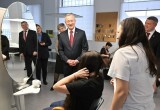 Владислав Шапша предложил проводить экскурсии на калужской фабрике волос
