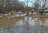 В Малояровецком районе люди оказались изолированы из-за паводка