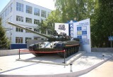Калужский завод открыл памятник танку Т-80 и начал испытания нового двигателя