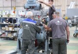 Калужский завод открыл памятник танку Т-80 и начал испытания нового двигателя