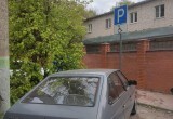 На улицах Калуги дорожники устанавливают новые знаки 