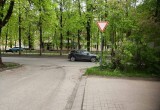 На улицах Калуги дорожники устанавливают новые знаки 