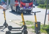 В центре Калуги еще один подросток на электросамокате сбил пенсионерку