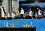 Поздравления от губернатора и городского головы, концерт и завершение фестиваля "Театральный причал": как прошло открытие Дня города в Калуге