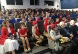 Торт из коврижки, футбол и стрижка в невесомости: как космонавты живут на МКС
