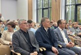 Дмитрий Денисов прошел по Калуге и лично выслушал жалобы горожан 