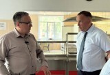 Градоначальник Дмитрий Денисов проверил ход ремонта в калужских школах