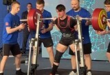 Калужанин взял золото чемпионата России по пауэрлифтингу и установил 6 рекордов страны