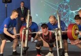 Калужанин взял золото чемпионата России по пауэрлифтингу и установил 6 рекордов страны