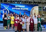 В Калуге Владислав Шапша наградил золотых медалистов