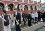 В Калуге прошло шествие выпускников 2025