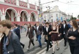 В Калуге прошло шествие выпускников 2025