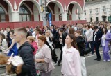 В Калуге прошло шествие выпускников 2025