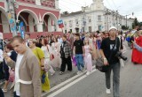В Калуге прошло шествие выпускников 2025