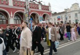 В Калуге прошло шествие выпускников 2025