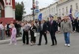 В Калуге прошло шествие выпускников 2025