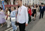 В Калуге прошло шествие выпускников 2025