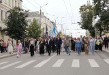 В Калуге прошло шествие выпускников 2025