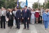 В Калуге прошло шествие выпускников 2025