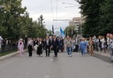 В Калуге прошло шествие выпускников 2025