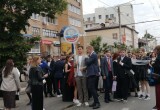 В Калуге прошло шествие выпускников 2025