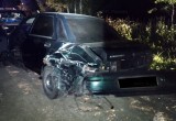 В Калуге "Лада" сбила пешеходов и влетела в припаркованную машину