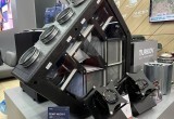 Владислав Шапша работает на промышленной выставке "ИННОПРОМ-2025" в Екатеринбурге