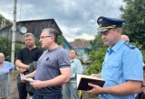 Дмитрий Денисов встретился с жителями подтопленных домов и пообещал помочь