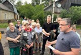 Дмитрий Денисов встретился с жителями подтопленных домов и пообещал помочь
