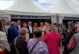 Калужан встретили горячими блинами и песнями на главном аграрном фестивале 'Калужская осень'