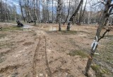Сквер в микрорайоне Кубяка утопает в грязи
