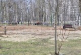 Сквер в микрорайоне Кубяка утопает в грязи