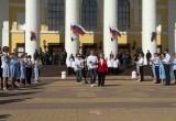 В Калуге прошла акция "Вальс Победы"