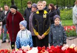 Глава Калуги Дмитрий Денисов принял участие в церемонии на площади Победы 9 мая 