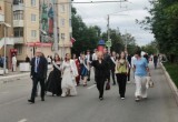В Калуге прошло шествие выпускников 2026