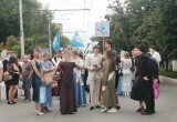 В Калуге прошло шествие выпускников 2026