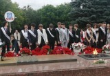 В Калуге прошло шествие выпускников 2026