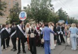 В Калуге прошло шествие выпускников 2026