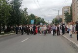 В Калуге прошло шествие выпускников 2026