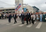 В Калуге прошло шествие выпускников 2026