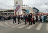 В Калуге прошло шествие выпускников 2026