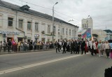 В Калуге прошло шествие выпускников 2026