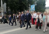 В Калуге прошло шествие выпускников 2026