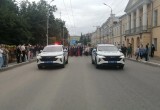 В Калуге прошло шествие выпускников 2026