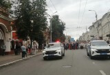 В Калуге прошло шествие выпускников 2026