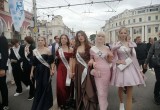 В Калуге прошло шествие выпускников 2026