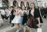 В Калуге прошло шествие выпускников 2026