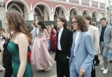 В Калуге прошло шествие выпускников 2026