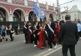 В Калуге прошло шествие выпускников 2026